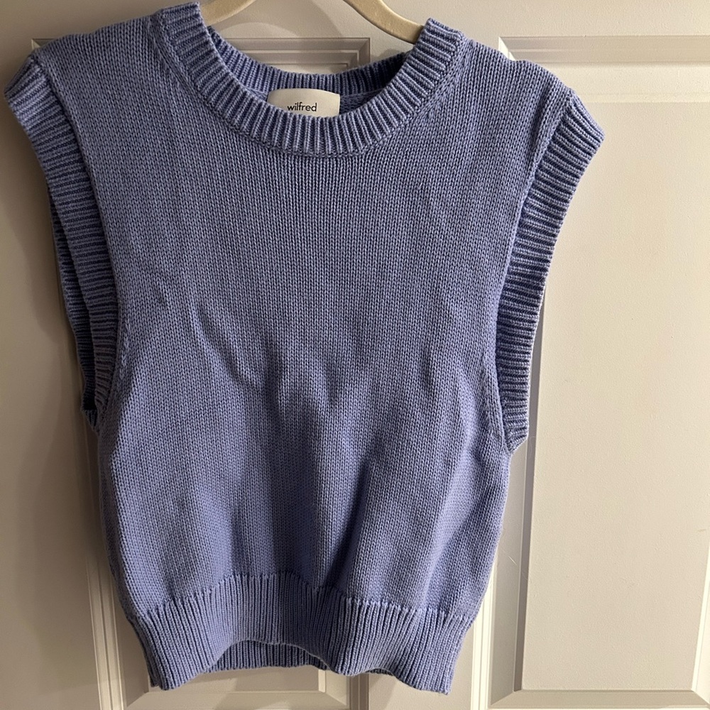 Aritzia Wilfred Periwinkle sleeveless knit top